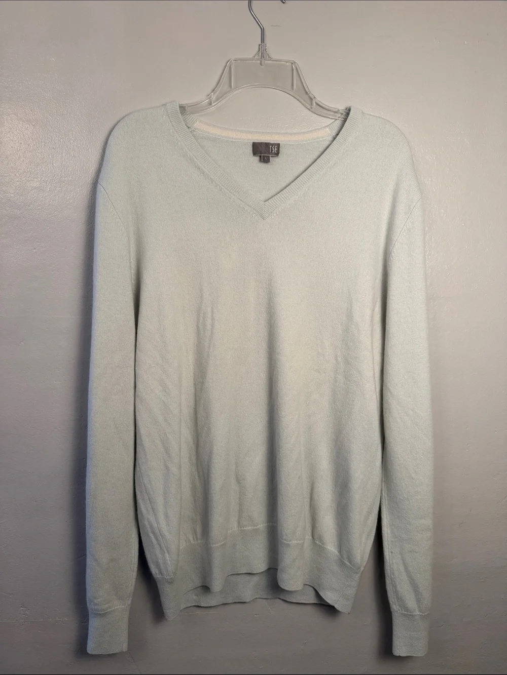 TSE Men's V-Neck Sweater in nitro blue/gray large